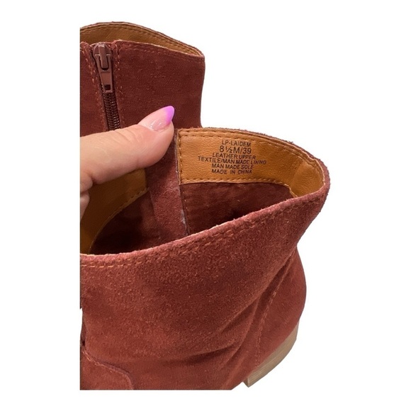 Lucky Brand Laidem Bootie Brown Suede Woman’s Size 8.5 M - Picture 4 of 14